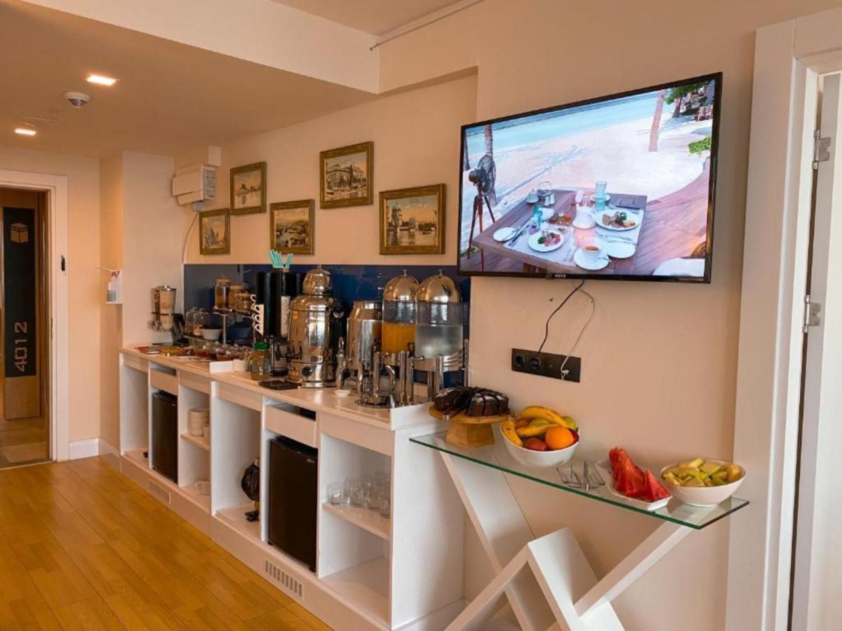 Deluxe Orbi City Beach Side&Sea View Aparthotel Batumi Exterior foto